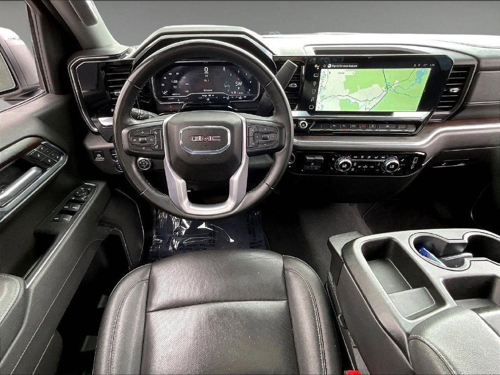 Used 2025 Summit White GMC SLT image 16