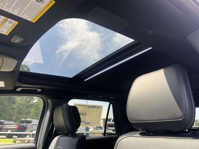 New 2026 Glacier Gray Metallic Tri-Coat Ford Platinum image 9