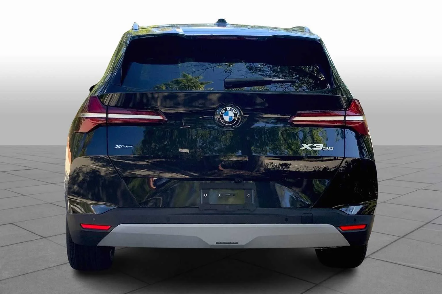 Used 2026 Black Sapphire Metallic BMW 30 xDrive image 4
