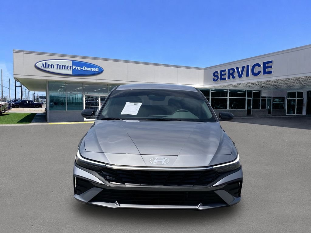 Used 2026 Fluid Metal Hyundai SEL Sport image 3