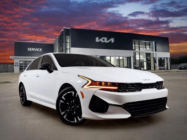 2024 Kia K5 GT-Line
