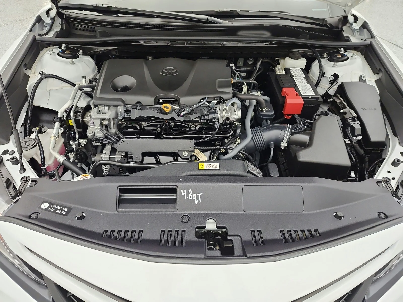 Used 2023 Ice Cap Toyota SE image 16