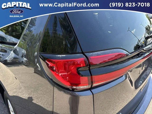 Used 2023 Gray Chrysler Touring L image 15
