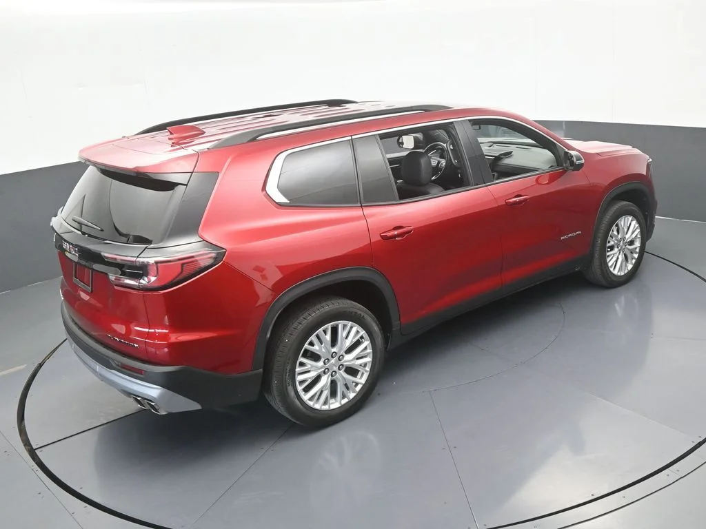 Used 2024 Volcanic Red Tintcoat GMC Elevation image 59