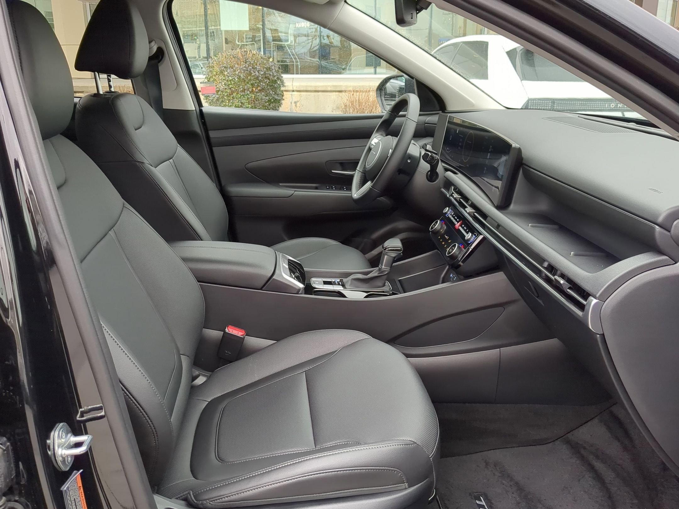 2025 Hyundai Tucson SEL Convenience - Photo 33