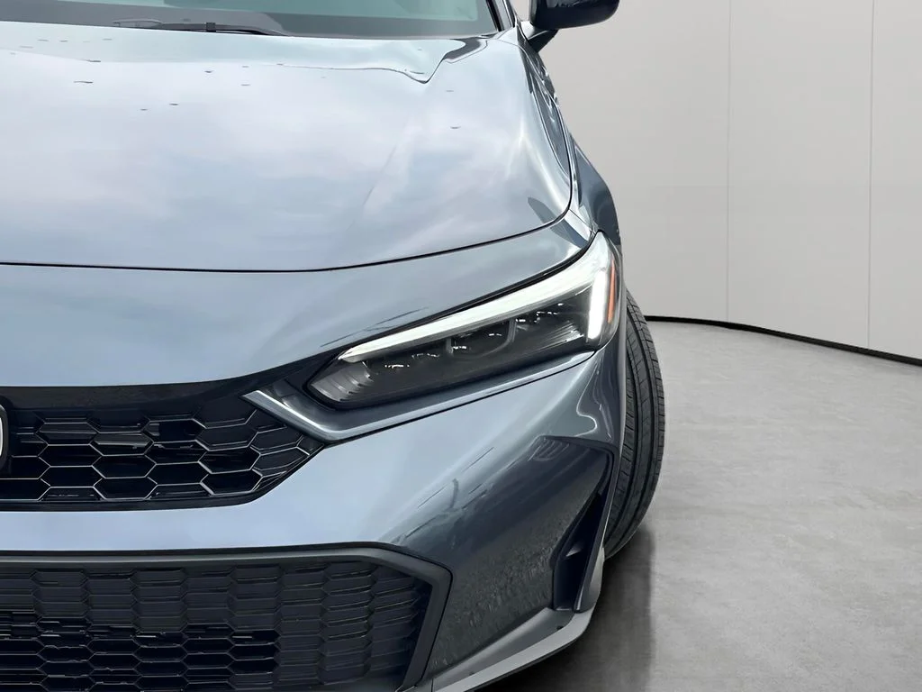Used 2025 Gray Honda Sport Touring image 4