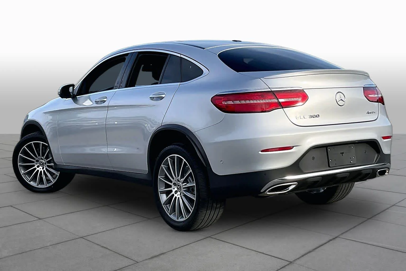 Used 2019 Iridium Silver Metallic Mercedes-Benz GLC 300 image 11