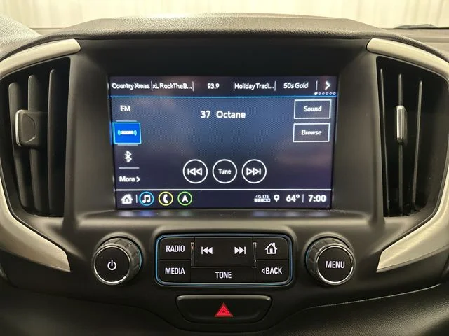 Used 2018 Red GMC SLE image 15