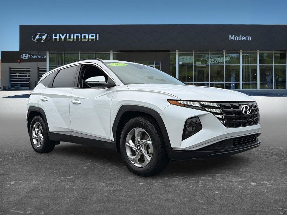 Used 2023 Serenity White Pearl Hyundai SEL image 3