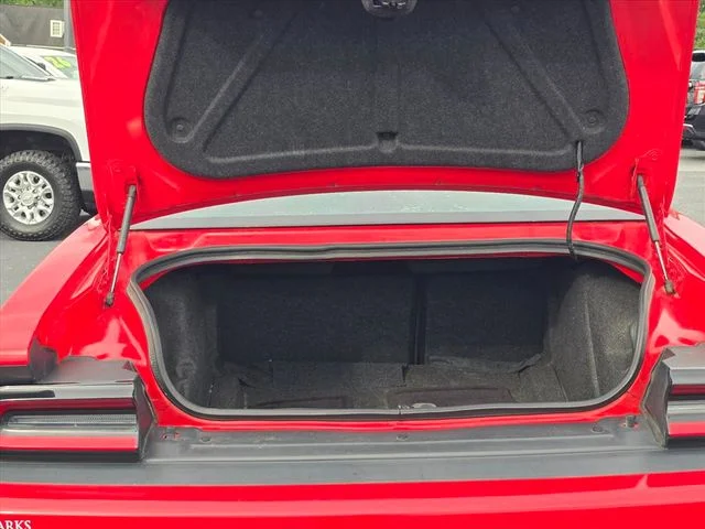 Used 2017 Red Dodge SXT image 27
