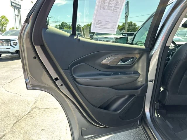 Used 2023 Sterling Metallic GMC Denali image 19
