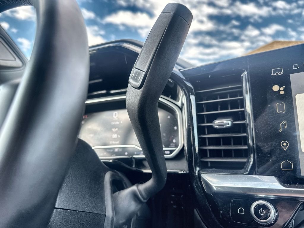 Certified Used 2024 White GMC Elevation image 20
