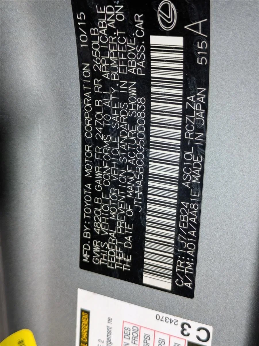 Used 2016 Atomic Silver Lexus  image 24