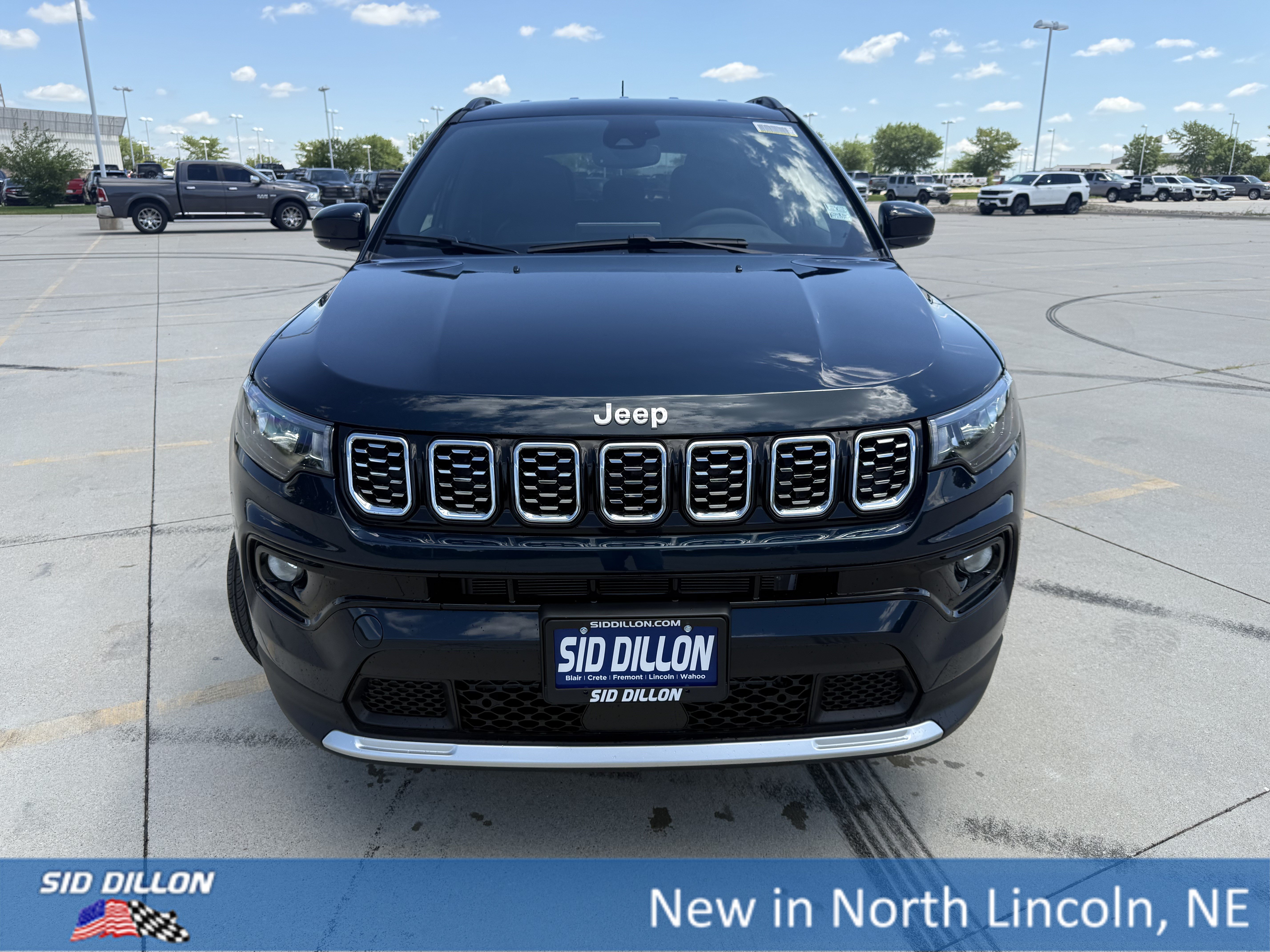 New 2026 Fathom Blue Pearl Coat Jeep Limited image 3