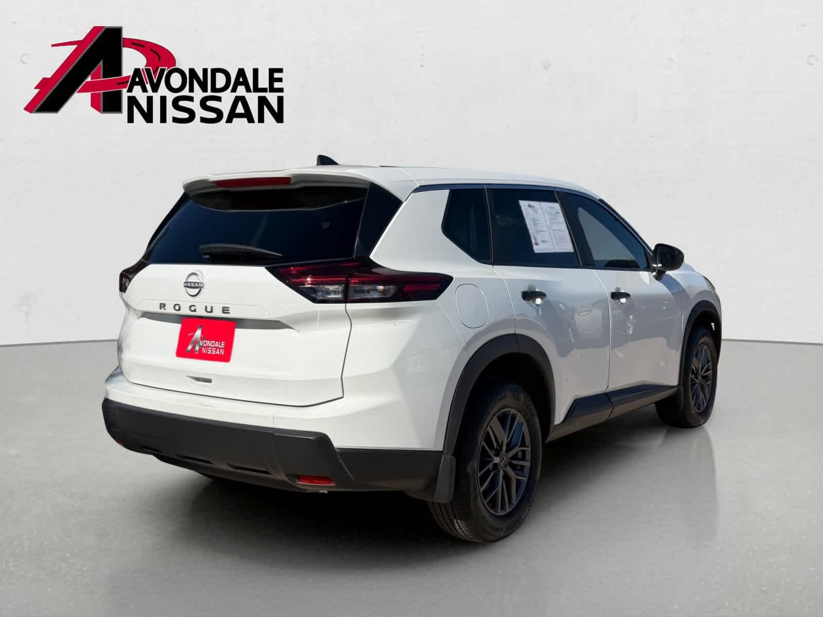 New 2026 Glacier White Nissan S image 6