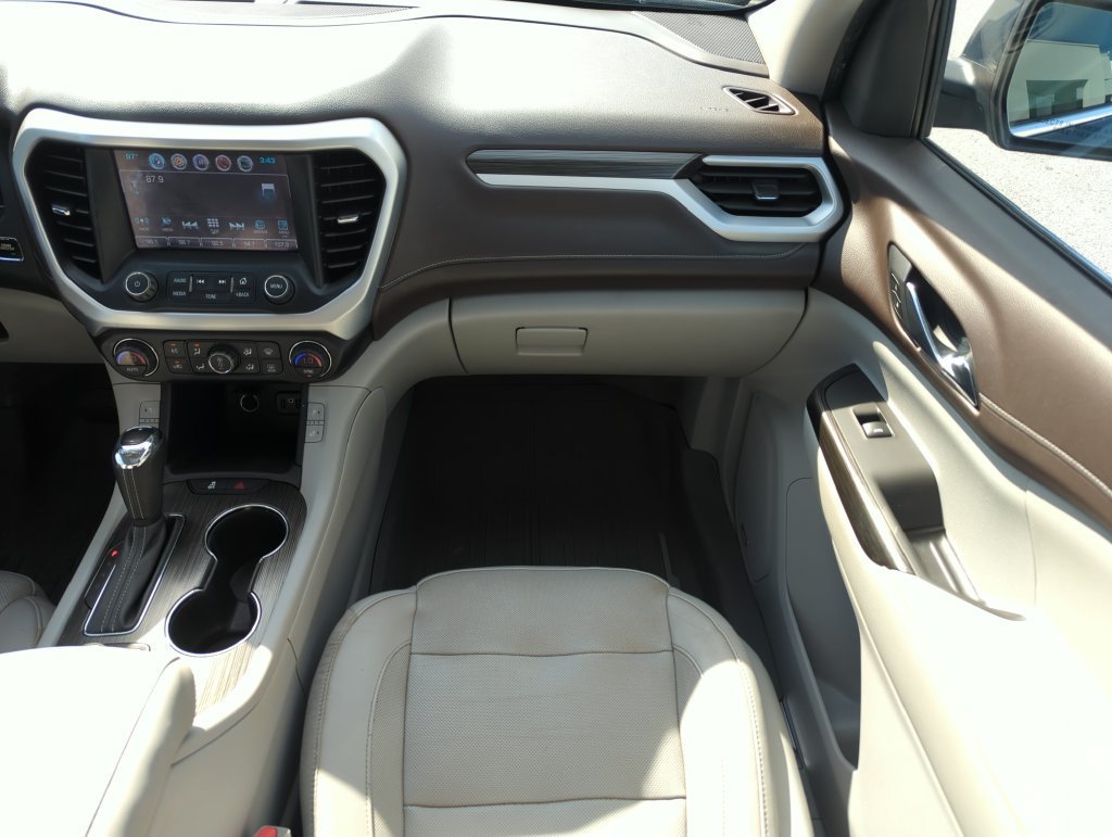 Used 2019 DARK SKY METALLIC GMC SLT image 15