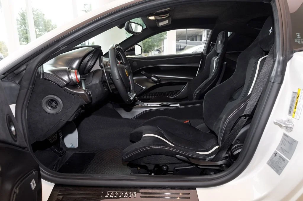 Used 2017 Bianco Italia Ferrari  image 31