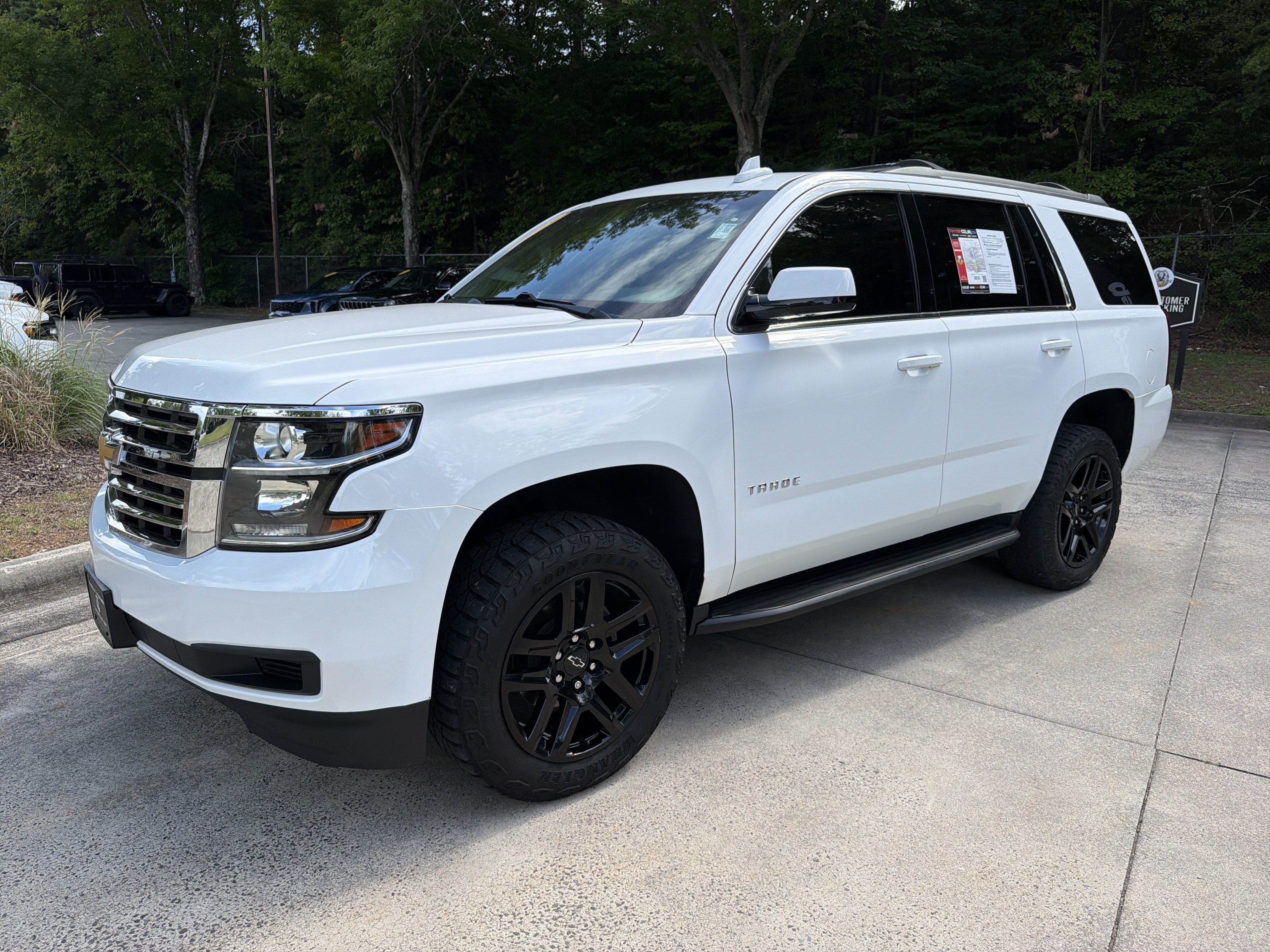 Used 2019 Summit White Chevrolet LS image 5