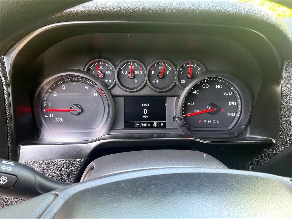 Used 2020 Gray Chevrolet Custom image 15