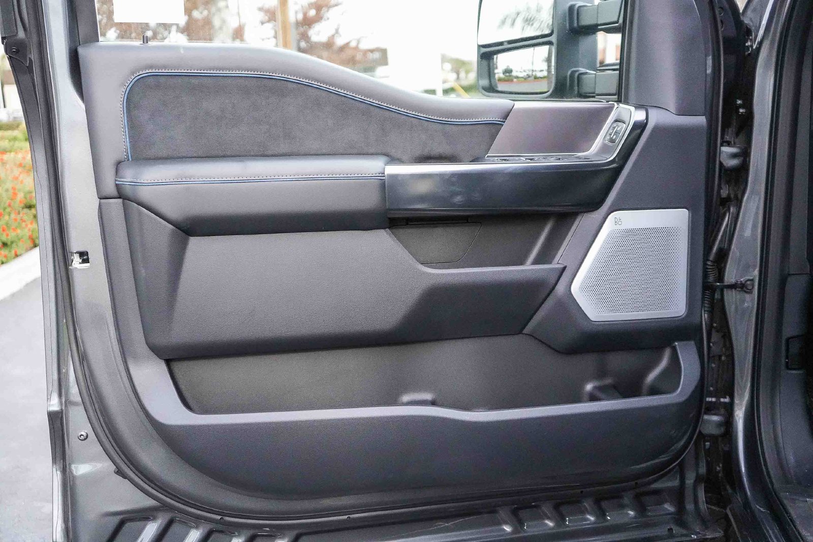 2026 Ford F-250 Super Duty Platinum - Photo 21