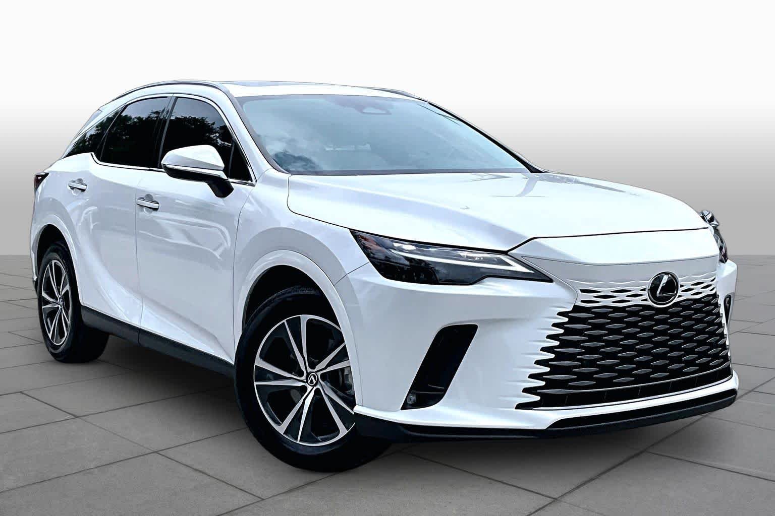 Used 2024 Eminent White Pearl Lexus Premium image 3