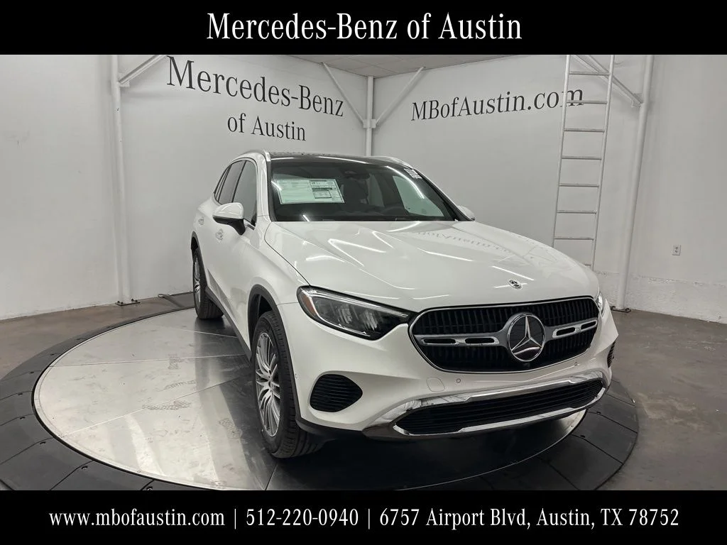Used 2026 White Mercedes-Benz GLC 300 image 1