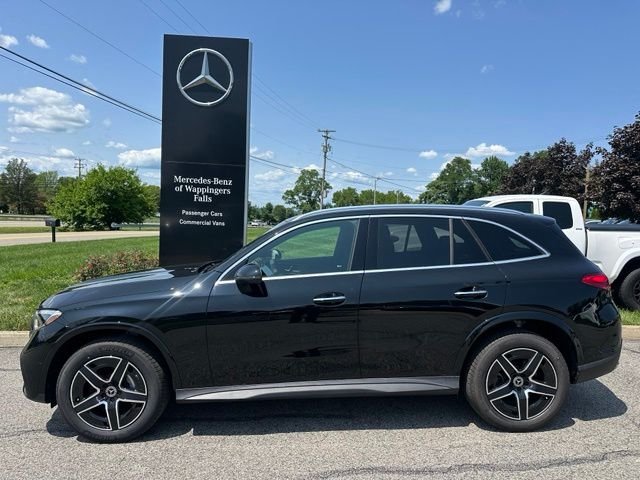New 2026 Black Mercedes-Benz GLC 300 image 2