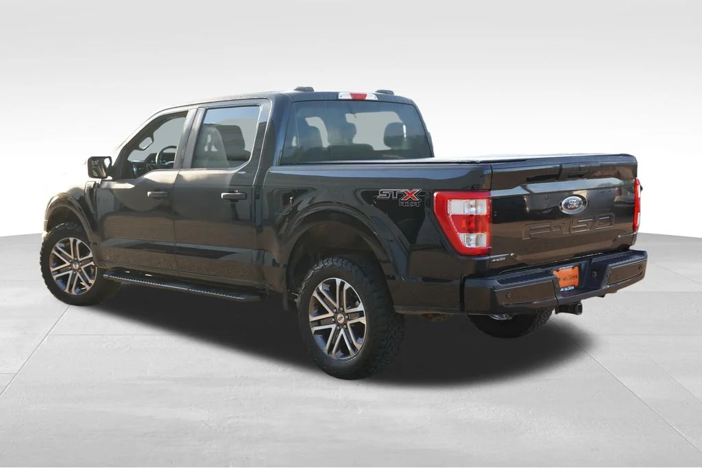Certified Used 2022 Agate Black Metallic Ford XL image 7