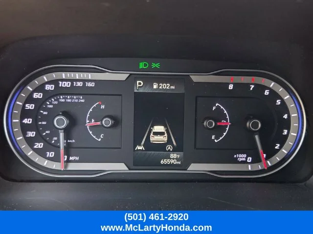 Used 2024 White Hyundai SEL image 32