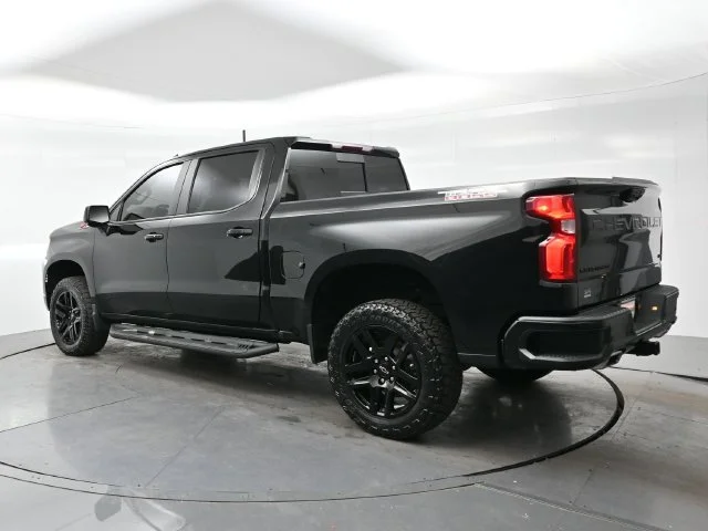 Used 2022 BLACK Chevrolet LT Trail Boss image 5