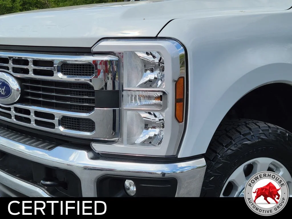 Used 2024 White Ford XLT image 11