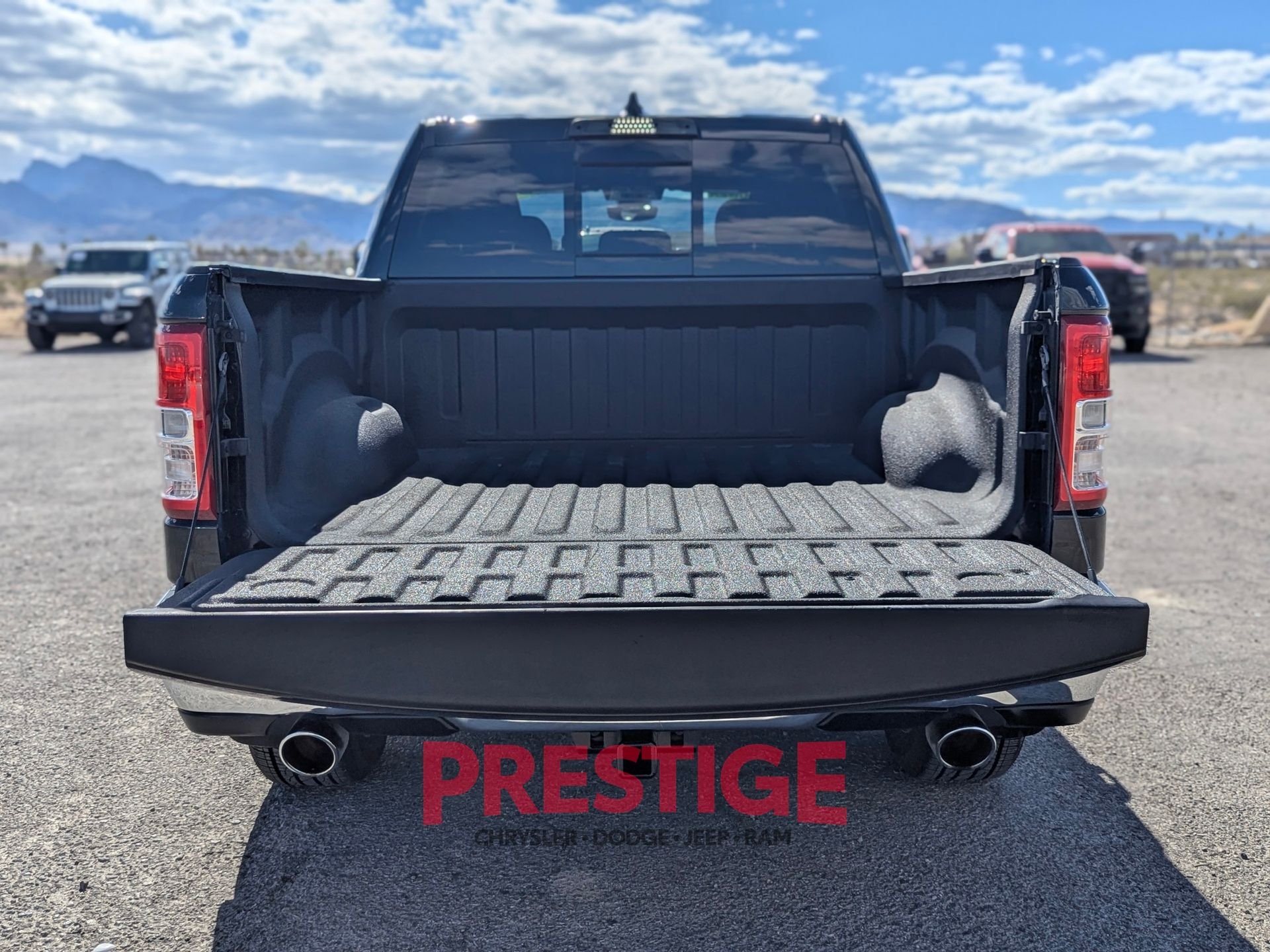 Used 2021 Black Ram Big Horn/Lone Star image 13