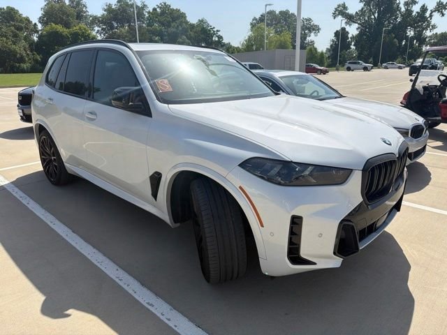 2025 BMW X5 M60I