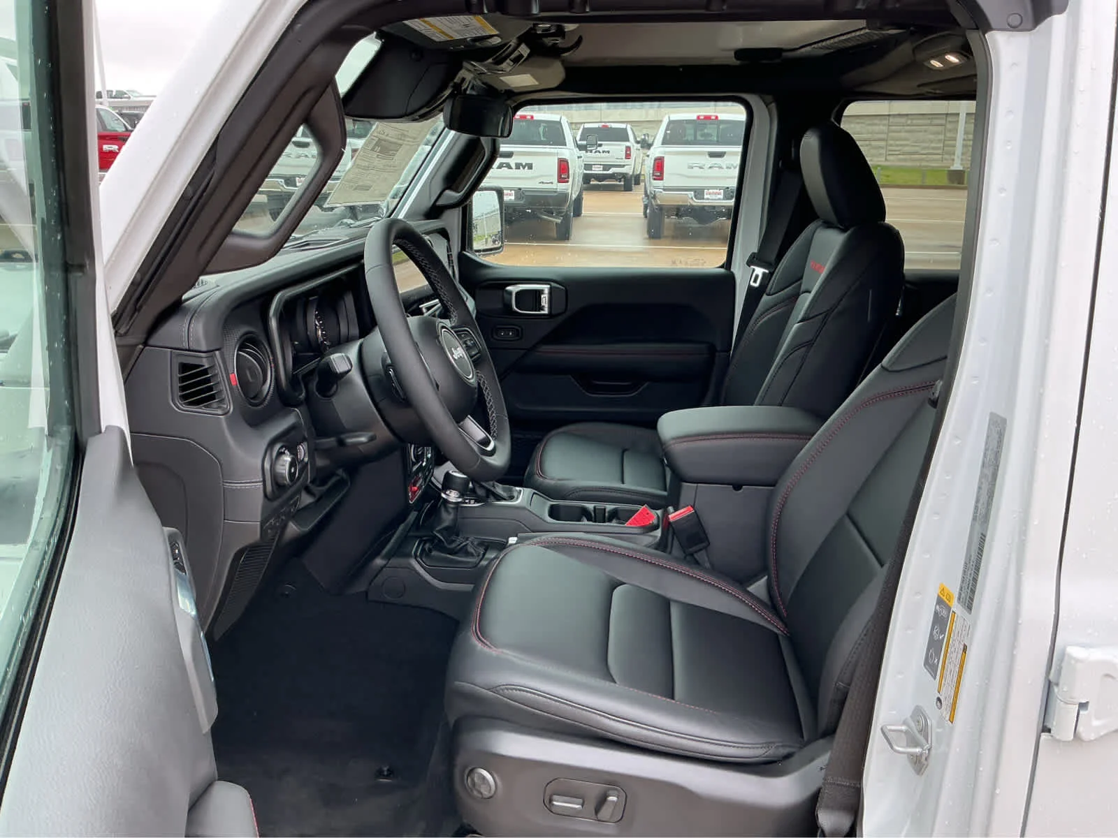 New 2026 Bright White Clearcoat Jeep Rubicon image 12