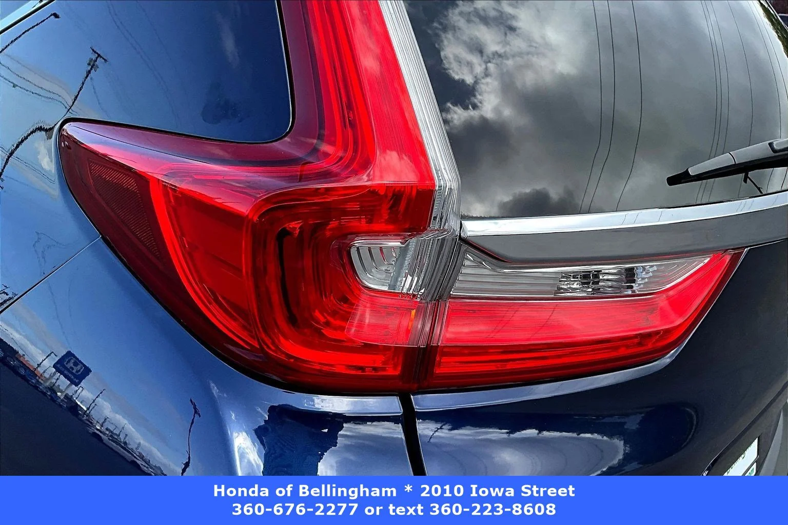 Used 2019 Blue Honda EX-L image 21