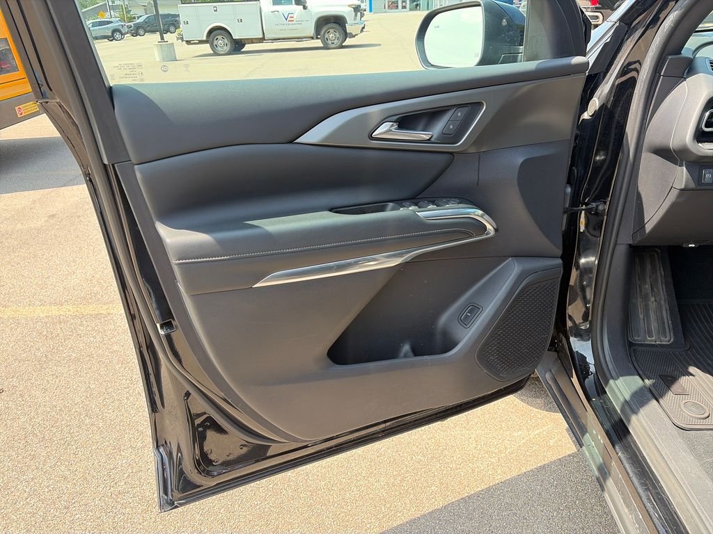 Used 2024 Black Chevrolet LT image 21
