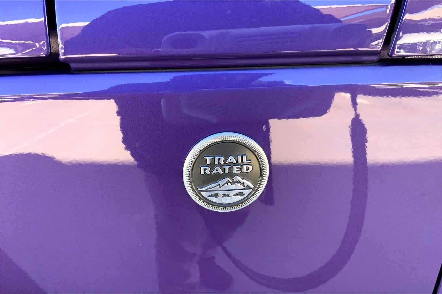 Used 2018 Xtreme Purple Pearlcoat Jeep Sport S image 10