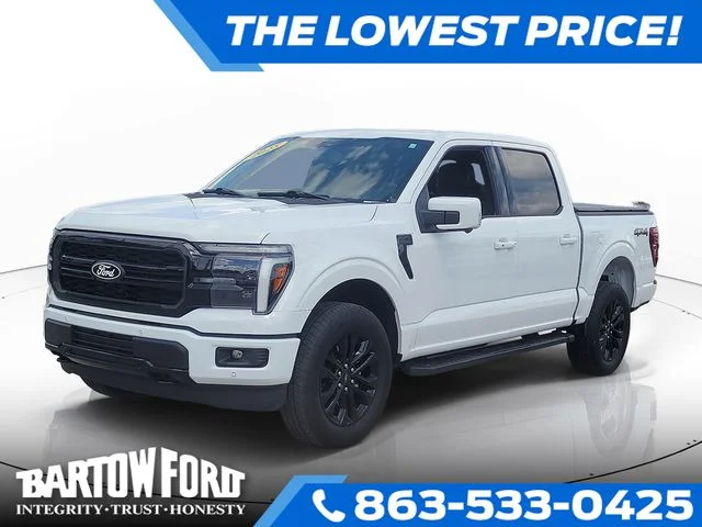 Used 2025 White Ford Lariat image 1