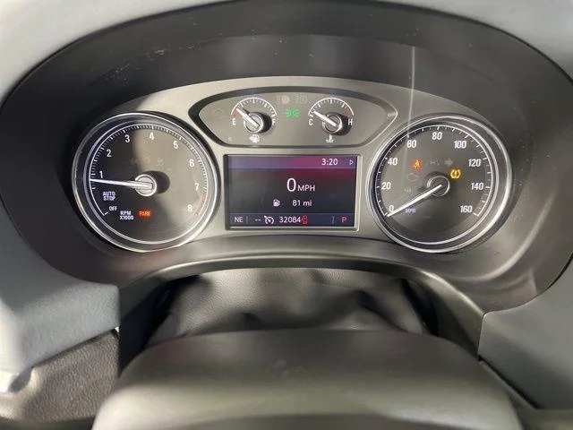 Used 2024 Ebony Twilight Metallic Buick Essence image 17