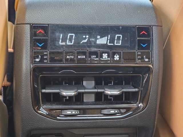 Used 2023 White Jeep Summit 4xe image 15