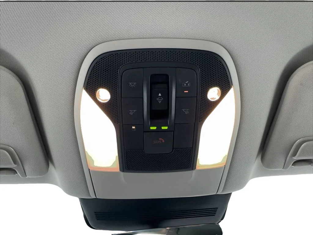 Used 2025 Gray INFINITI LUXE image 40