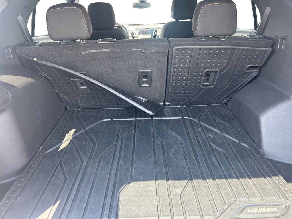 Used 2021 Silver Chevrolet LT image 13