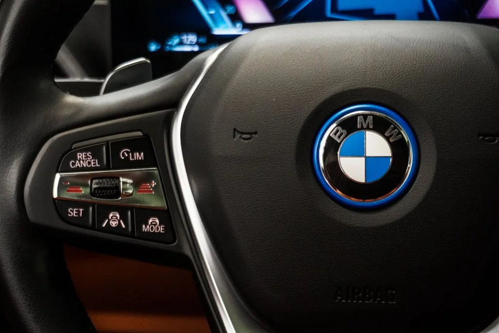 Used 2023 Blue BMW 330e xDrive image 16