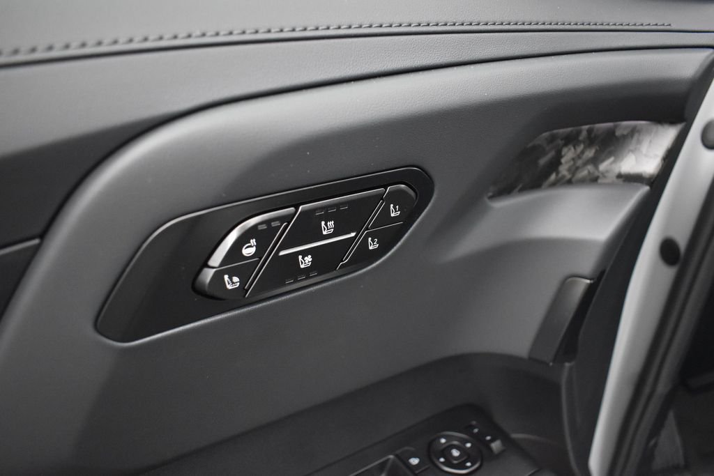 New 2027 Wolf Gray Kia X-Pro SX Prestige image 6