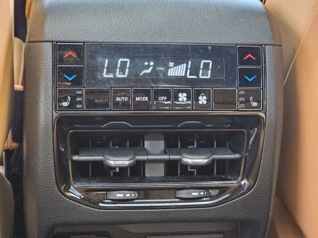 Used 2023 White Jeep Summit 4xe image 15