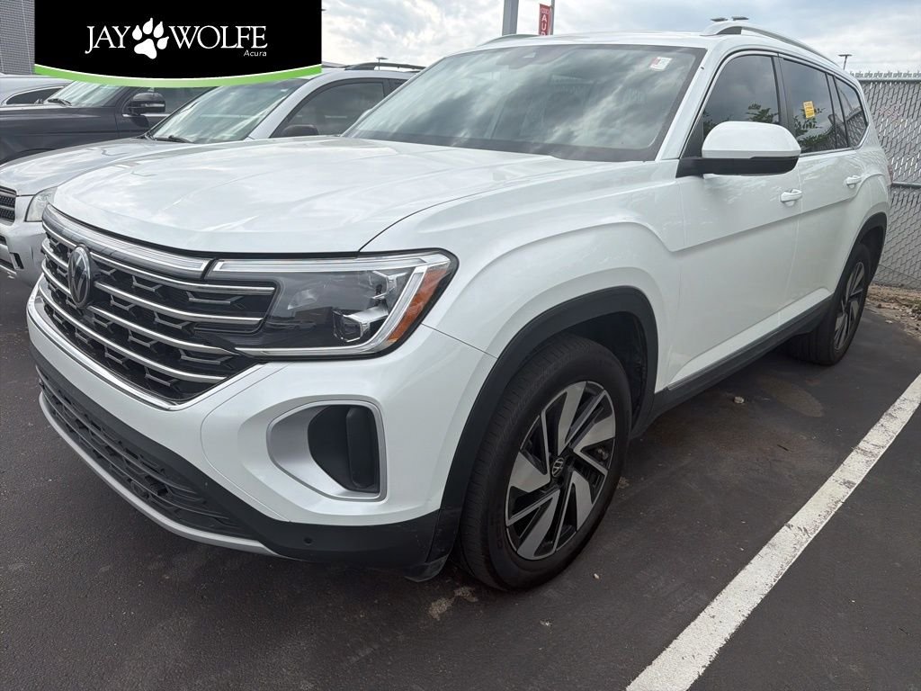 2024 Volkswagen Atlas 2.0T SEL 4MOTION's photo
