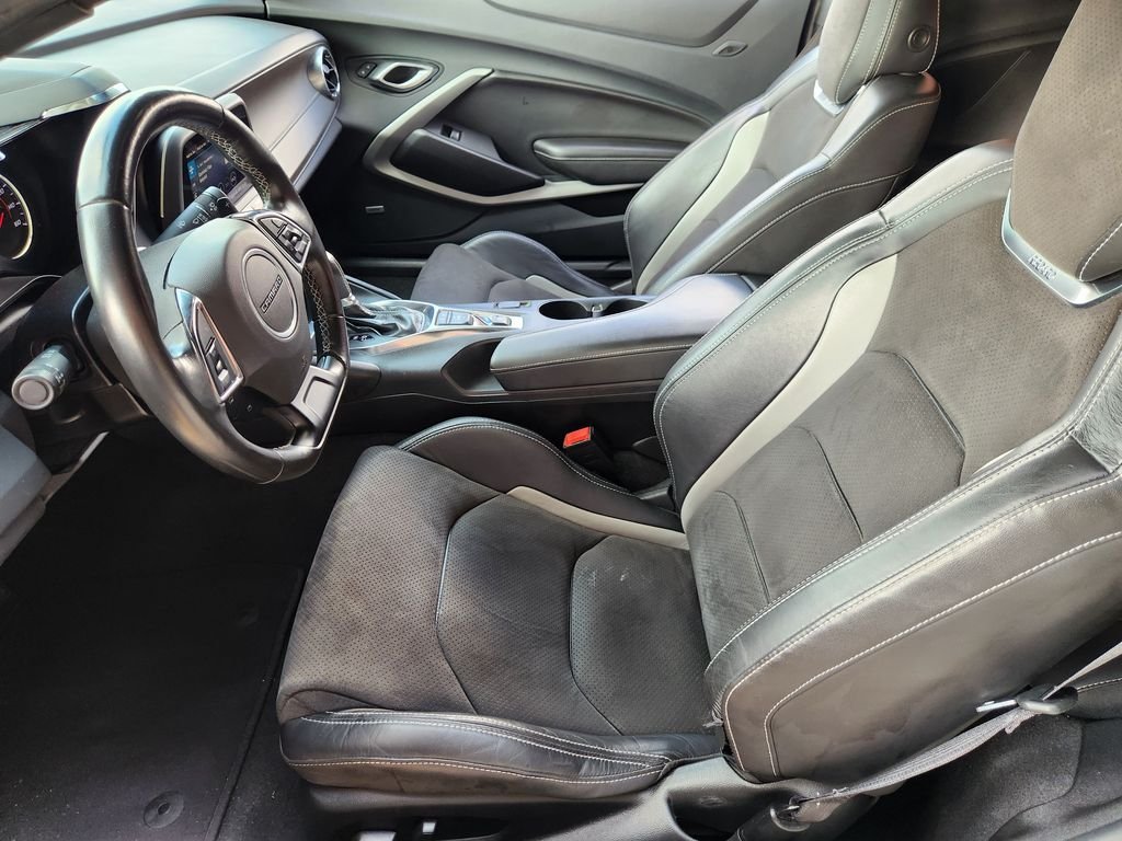 Used 2023 Sharkskin Metallic Chevrolet LT1 image 14