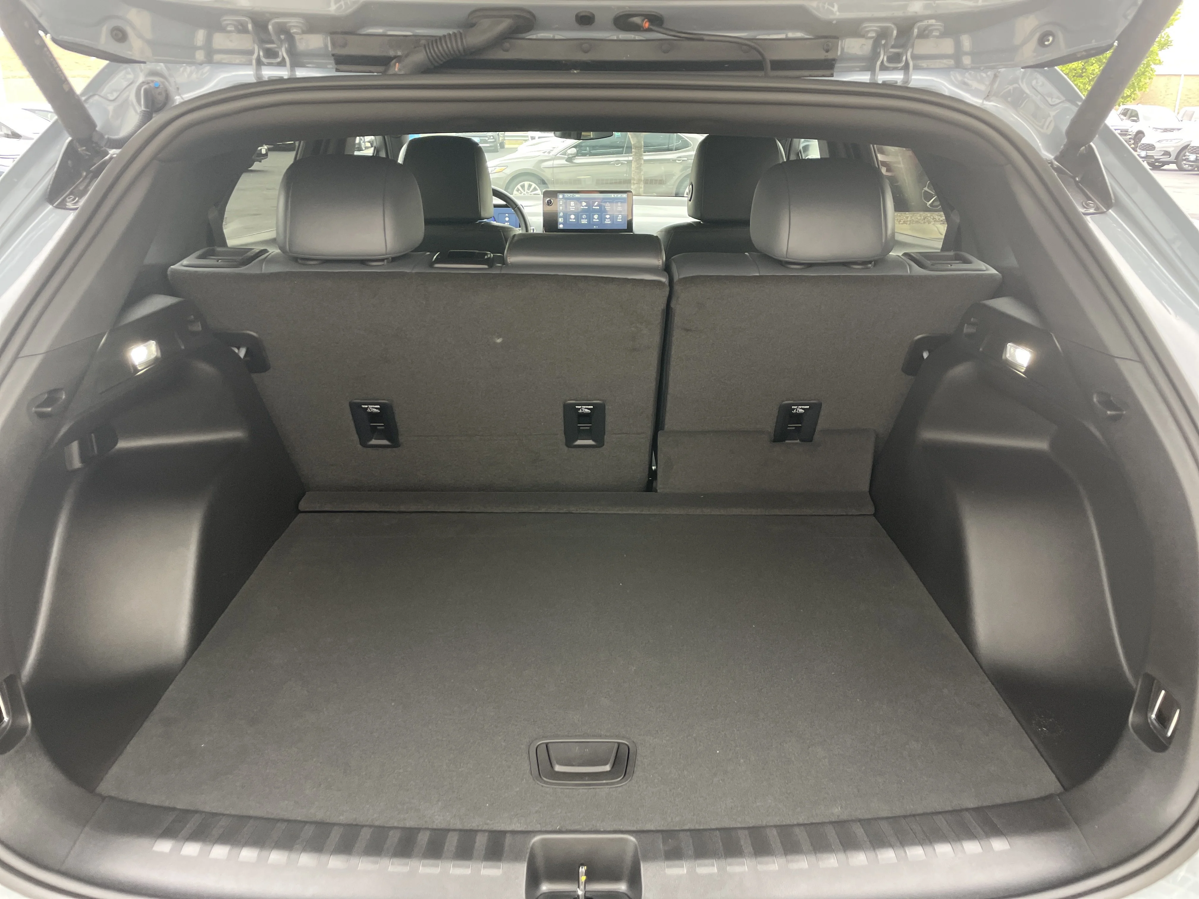 Certified Used 2024 Gray Pearl Honda Touring image 8