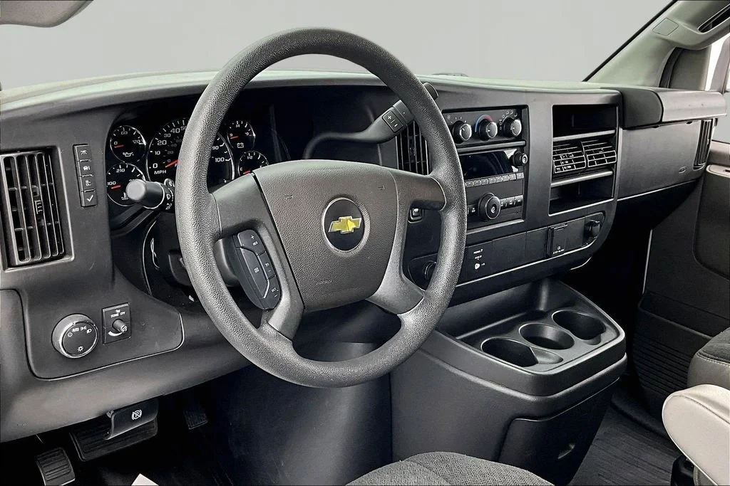 Certified Used 2024 Summit White Chevrolet Work Van image 14