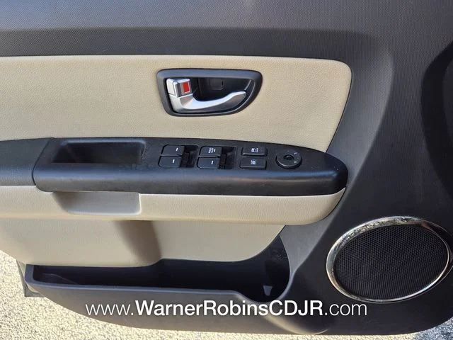 Used 2012 Silver Kia Exclaim image 35